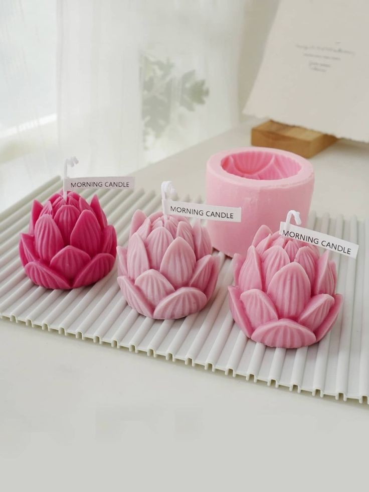 Scented Lotus Candle